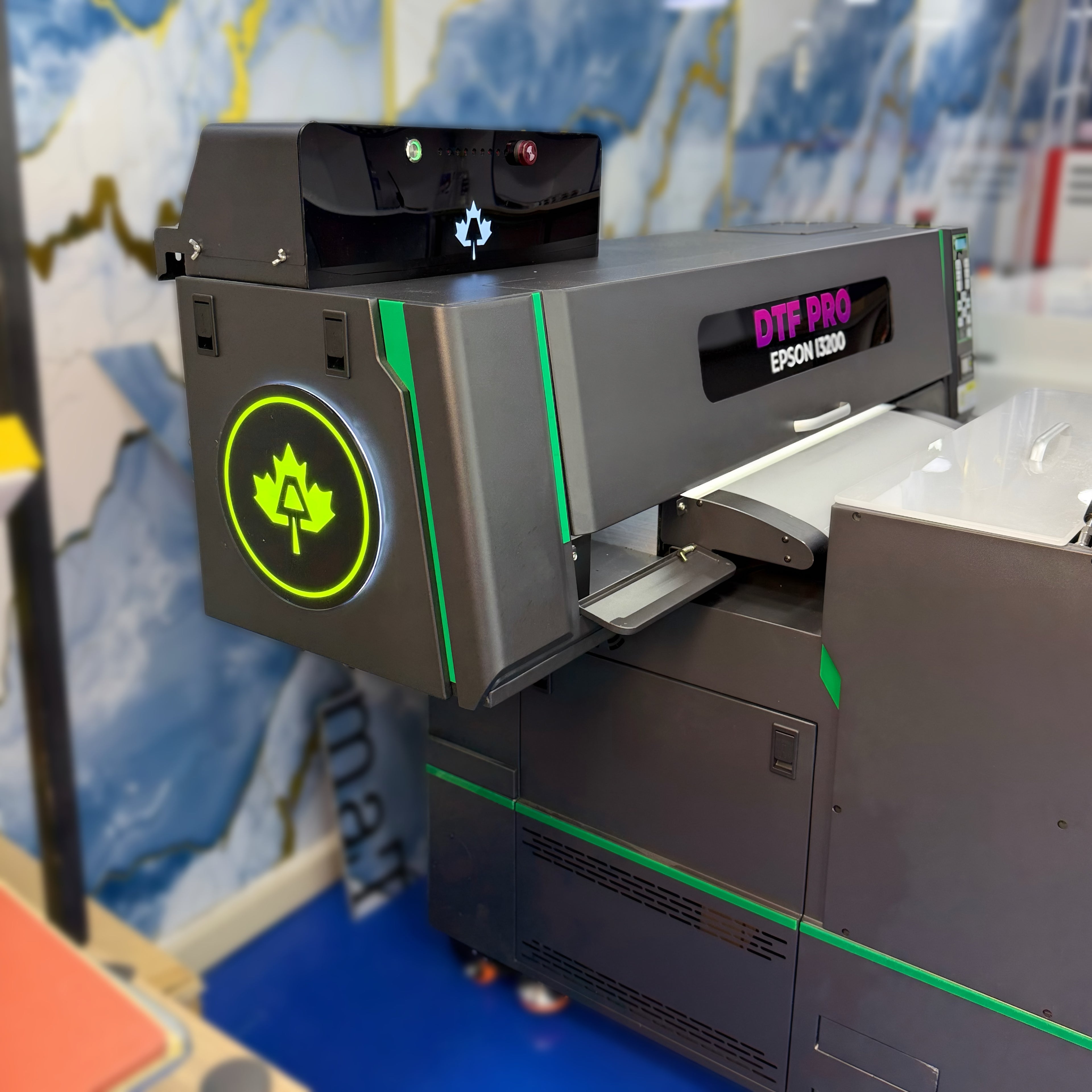 Plotter de Impresion DTF PRO doble cabezal i3200, horno integrado, impresion profesional para camisetas y textiles personalizados en colombia